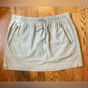 Athleta Skirt